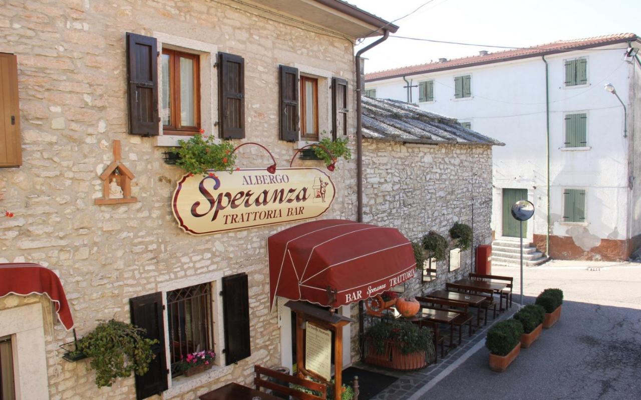 Albergo Speranza Spiazzi Di Monte Baldo Spiazzi Di Caprino ภายนอก รูปภาพ